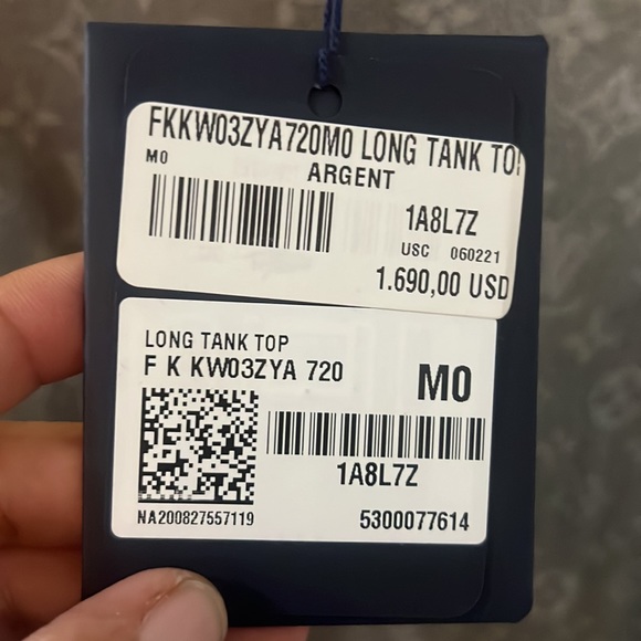 Louie Vuitton Women’s medium tank top - Picture 5 of 5